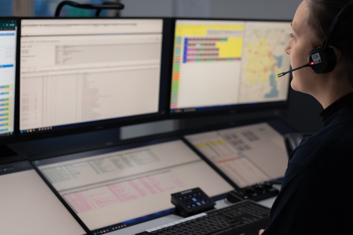 Vagtcentralen modtager alarmer fra 112-alarmcentralerne samt automatiske brandalarmer.