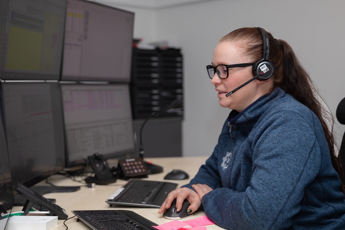 Arbejdet betød på dagen længere ventetider på telefonerne